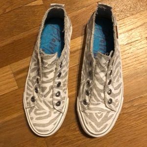 Blowfish Sneakers size 71/2 . Worn twice.